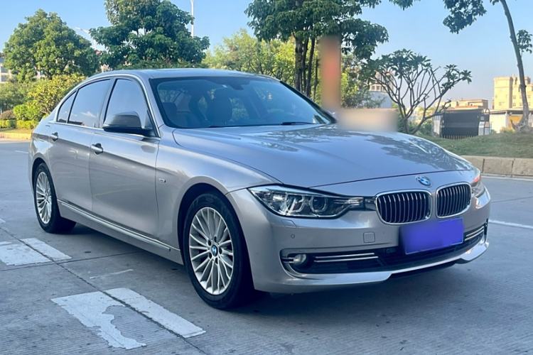 Used BMW 3 Series 2015 320Li Luxury Design Package Exterior 2