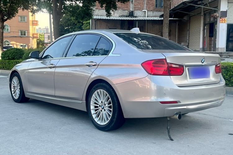 Used BMW 3 Series 2015 320Li Luxury Design Package Exterior 3