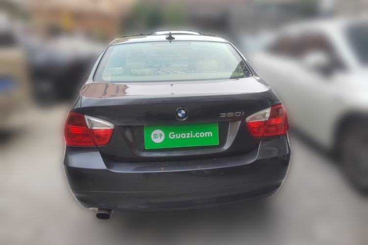 Used BMW 3 Series 2005 320i Fashion Model Rear