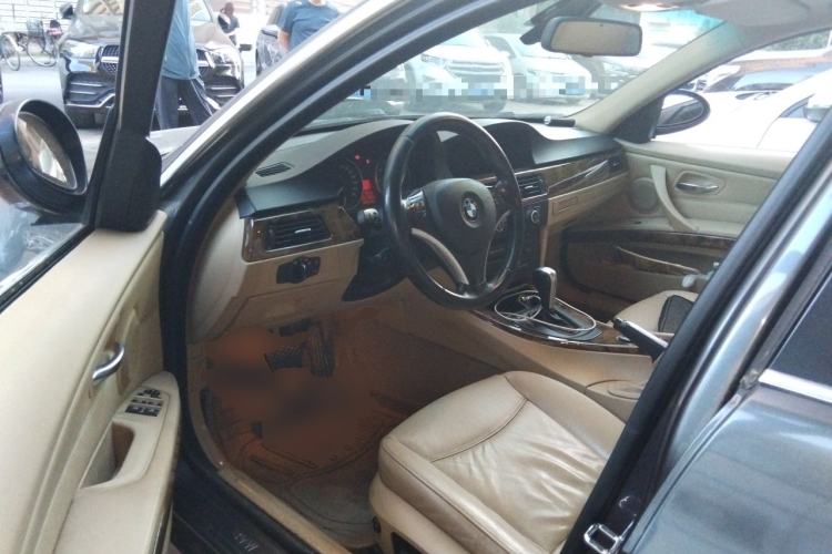 Used BMW 3 Series 2005 330i Driver Seat