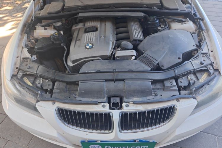 Used BMW 3 Series 2005 325i Sport Edition Engine Bay