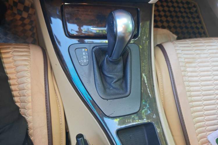 Used BMW 3 Series 2005 325i Sport Edition Gear Lever