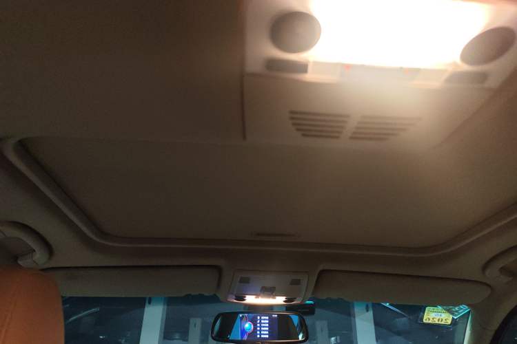 Used BMW 3 Series 2005 325i Sport Edition Headliner