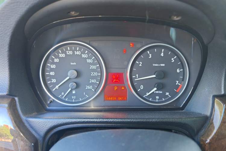 Used BMW 3 Series 2005 325i Sport Edition Instrument Cluster