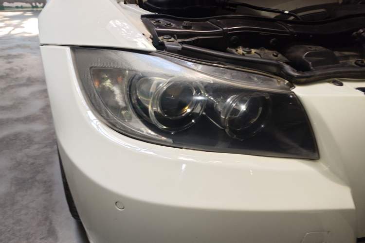 Used BMW 3 Series 2005 325i Sport Edition Right Front Headlight