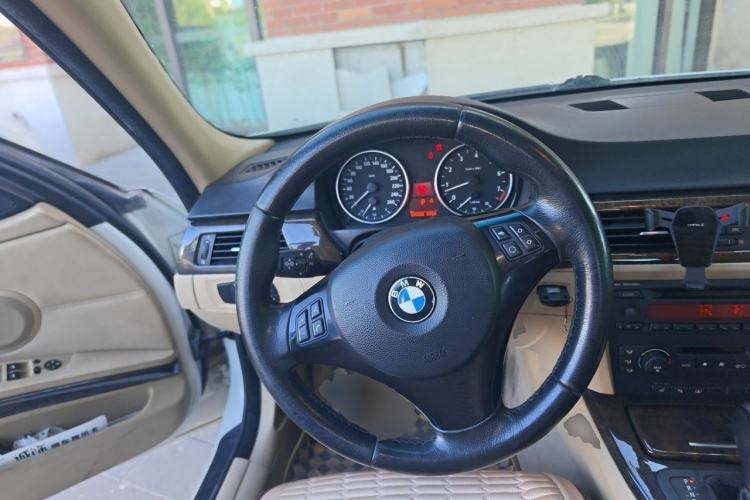 Used BMW 3 Series 2005 325i Sport Edition Steering Wheel
