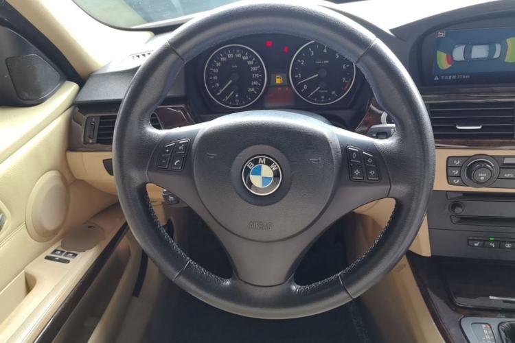 Used BMW 3 Series 2005 325i Leading Model Steering Wheel