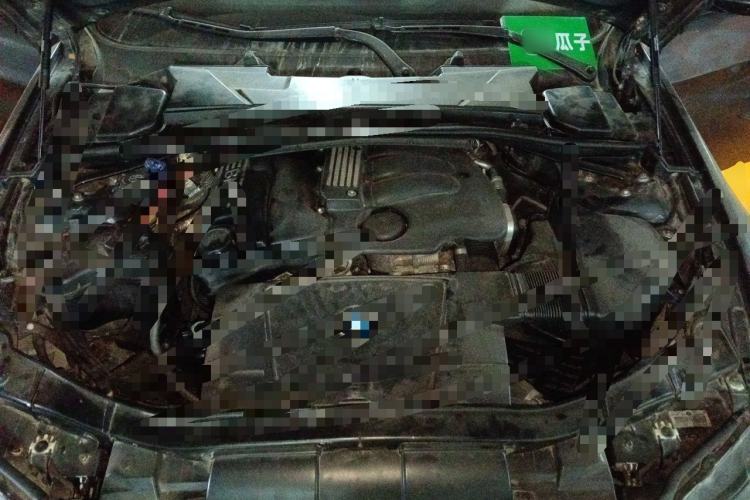 Used BMW 3 Series 2006 320i Elegant Edition Engine Bay