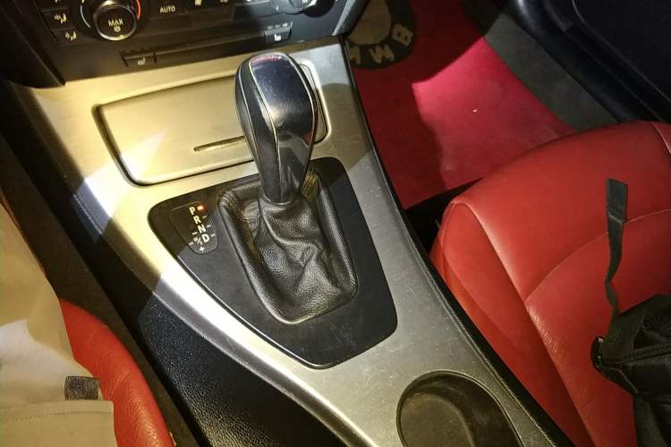 Used BMW 3 Series 2007 325i Convertible Coupe Gear Lever