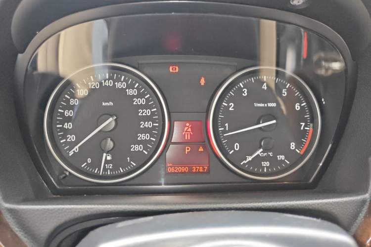 Used BMW 3 Series 2007 330i Convertible Coupe Instrument Cluster