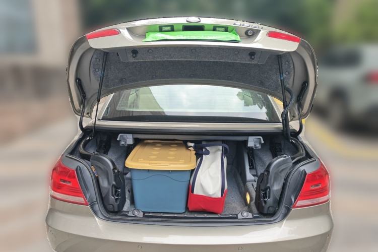 Used BMW 3 Series 2007 330i Convertible Coupe Trunk