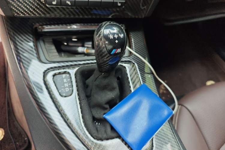 Used BMW 3 Series 2007 335i Convertible (Imported) Gear Lever