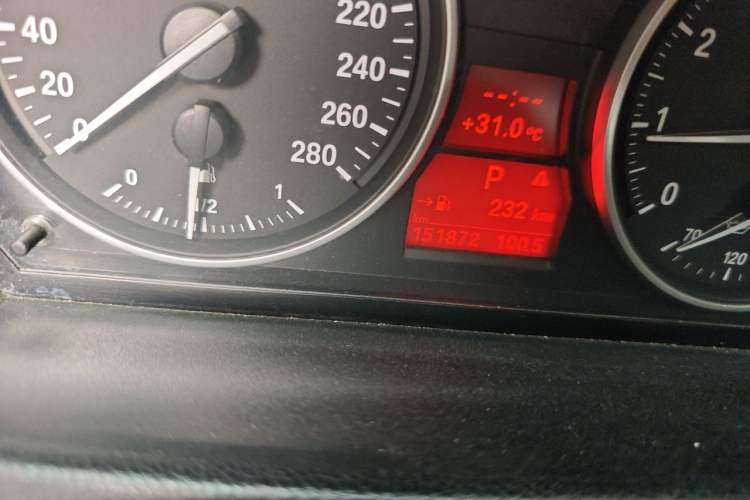 Used BMW 3 Series 2007 335i Convertible (Imported) Odometer Close Up