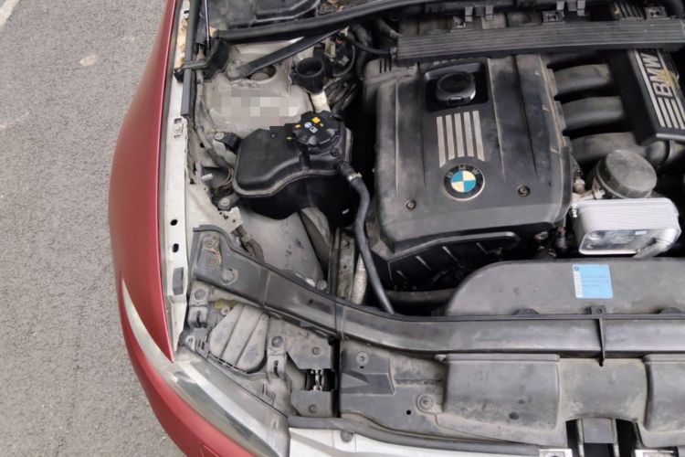 Used BMW 3 Series 2007 325i Convertible Coupe Engine Bay Right