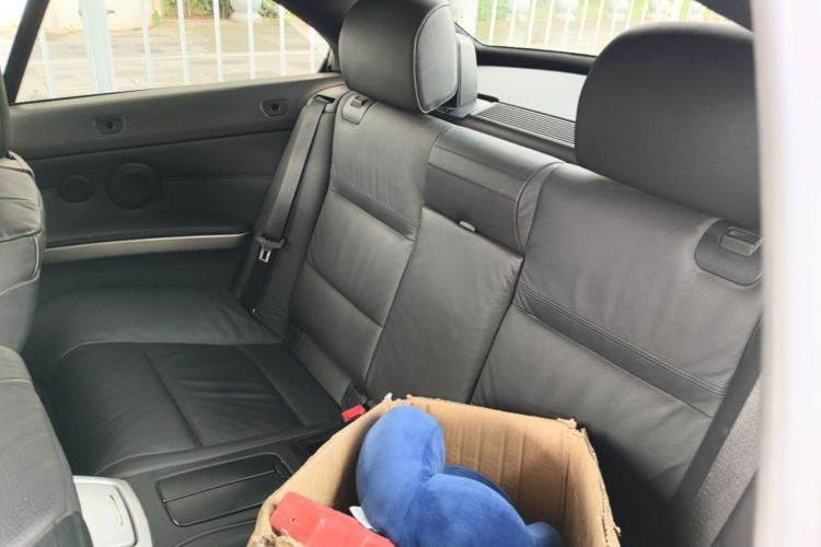 Used BMW 3 Series 2007 325i Convertible Coupe Left Rear Seat