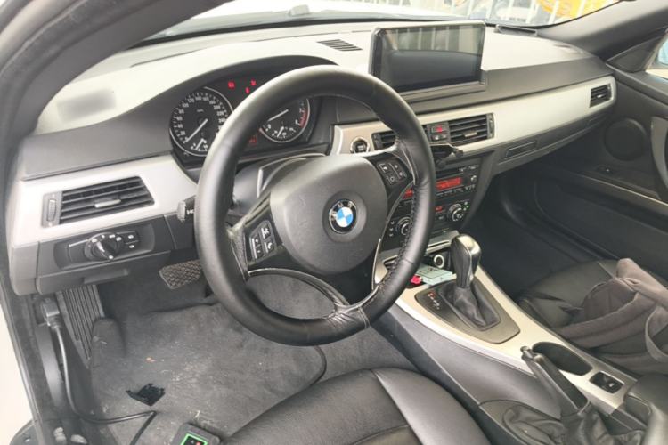 Used BMW 3 Series 2007 325i Convertible Coupe Steering Wheel