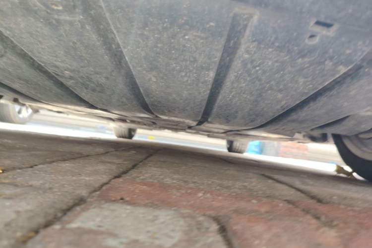 Used BMW 3 Series 2008 325i 6MT Chassis Front
