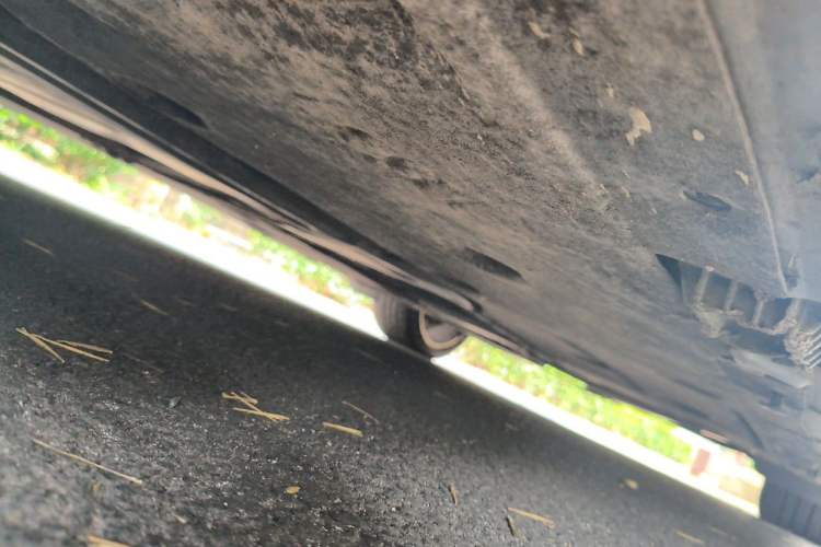Used BMW 3 Series 2008 330i two-door coupe Chassis Front Left