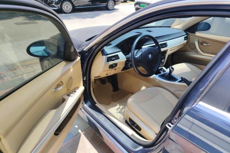 Used BMW 3 Series 2008 325i 6MT Driver Seat