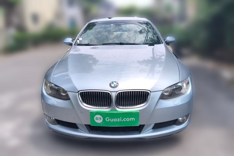 Used BMW 3 Series 2008 330i two-door coupe Front