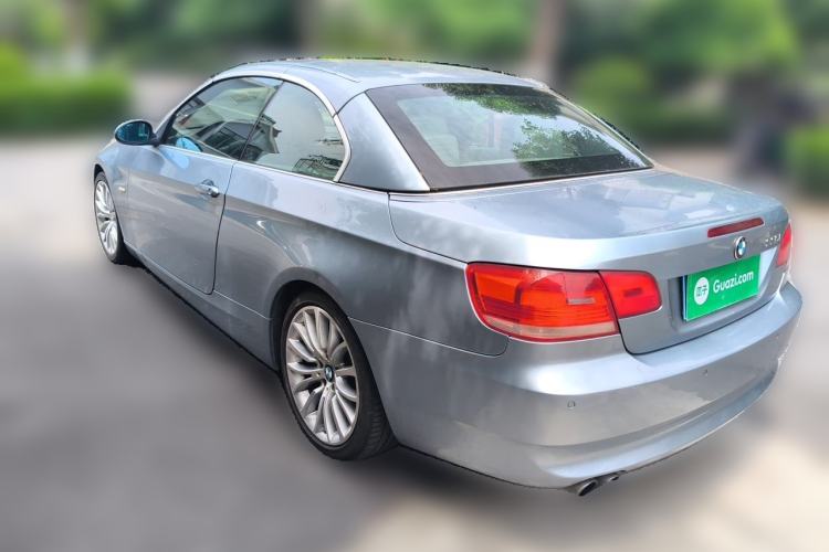 Used BMW 3 Series 2008 330i two-door coupe Rear Left 45 Deg