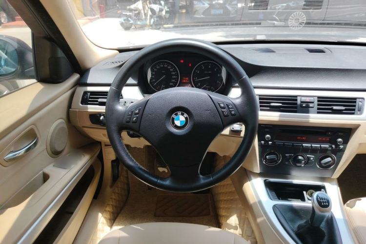 Used BMW 3 Series 2008 325i 6MT Steering Wheel