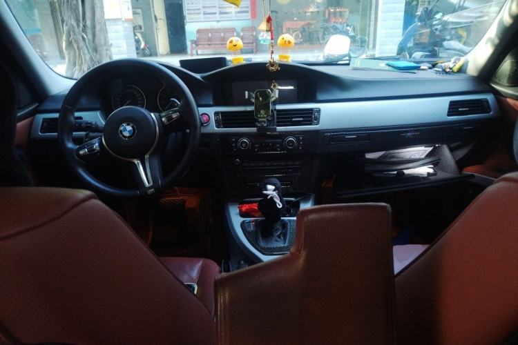 Used BMW 3 Series 2009 335i Center Console