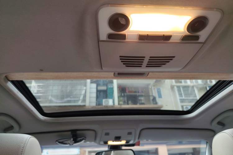 Used BMW 3 Series 2009 335i Headliner