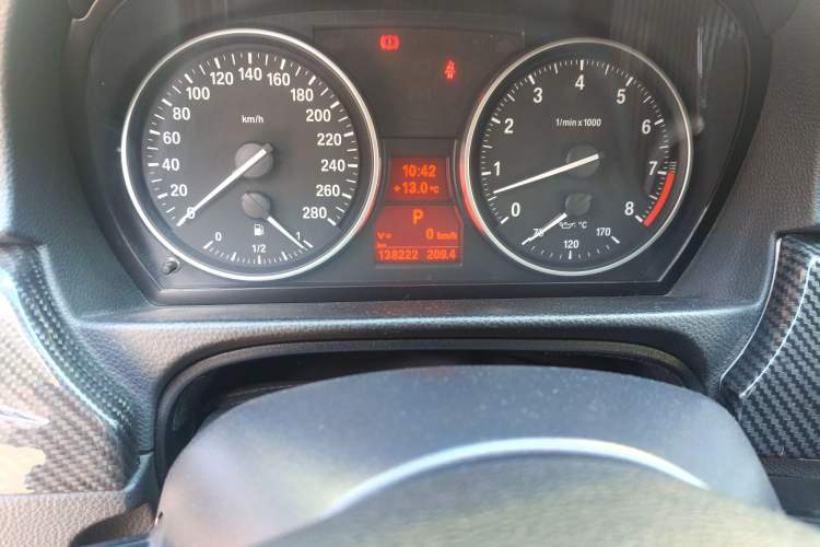 Used BMW 3 Series 2009 335i Odometer Close Up