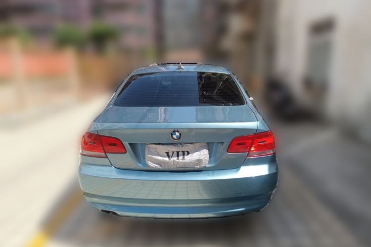Used BMW 3 Series 2009 330i two-door coupe Rear