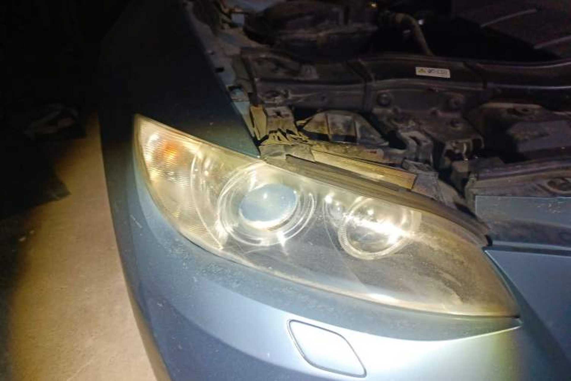 Used BMW 3 Series 2009 320i two-door coupe Right Front Headlight