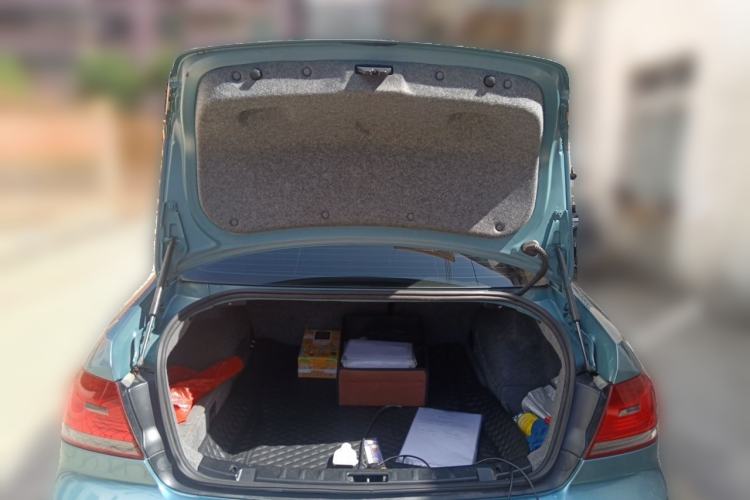 Used BMW 3 Series 2009 330i two-door coupe Trunk