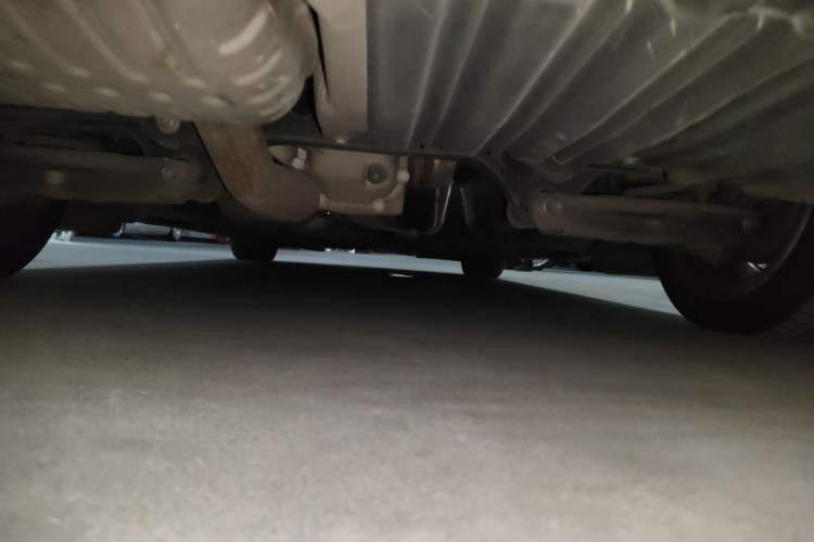Used BMW 3 Series 2009 325i two-door coupe Chassis Rear