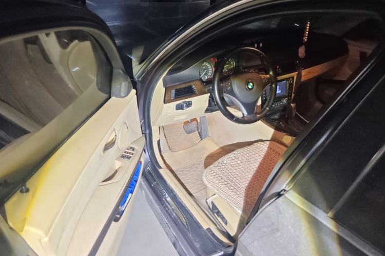 Used BMW 3 Series 2009 325i Sport Edition Driver Seat