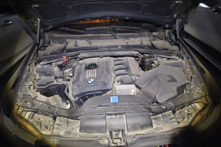 Used BMW 3 Series 2009 325i Sport Edition Engine Bay
