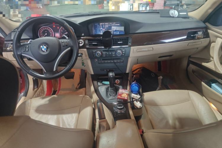 Used BMW 3 Series 2009 335i Center Console