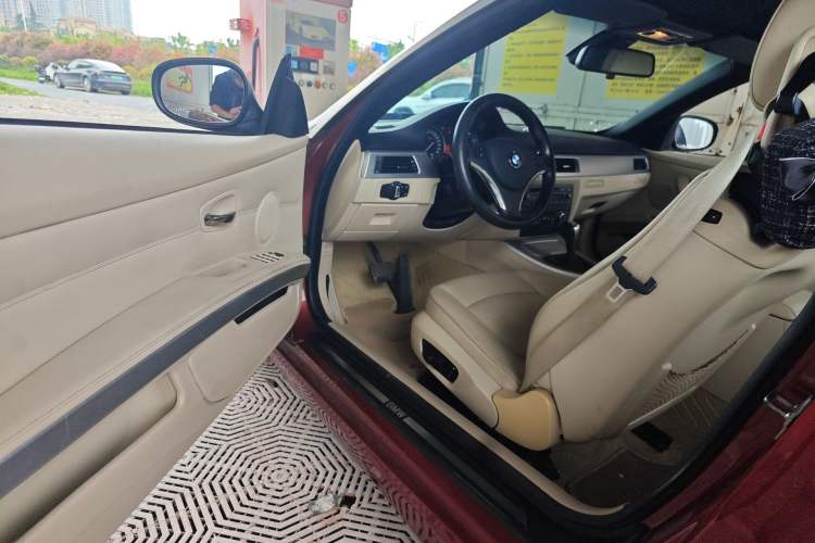 Used BMW 3 Series 2009 325i Convertible Coupe Driver Seat