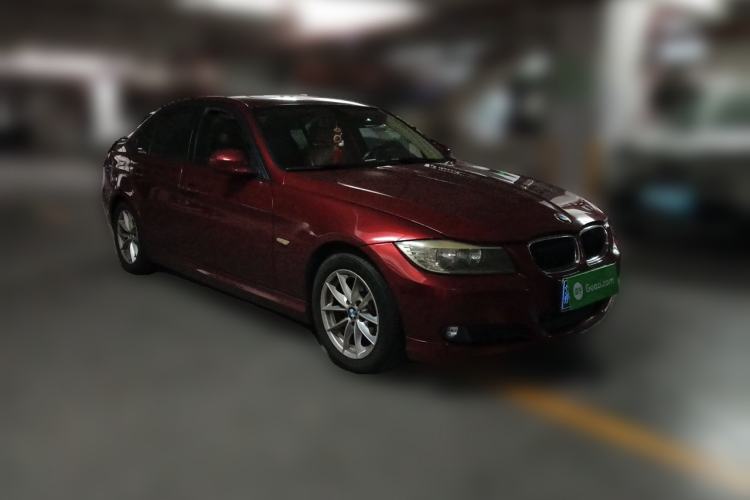 Used BMW 3 Series 2009 318i Leading Model Front Right 45 Deg