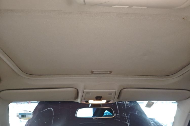 Used BMW 3 Series 2009 320i two-door coupe Headliner