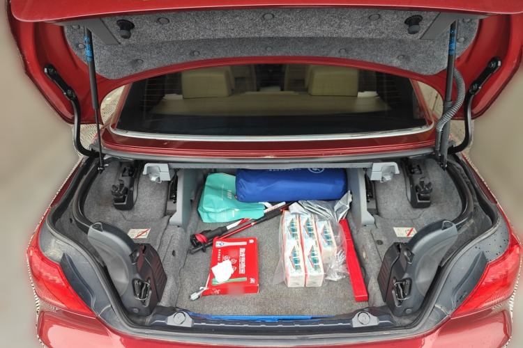 Used BMW 3 Series 2009 325i Convertible Coupe Trunk
