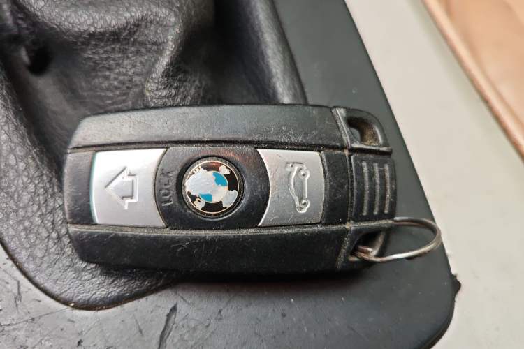Used BMW 3 Series 2009 318i Active Edition Vehicle Key