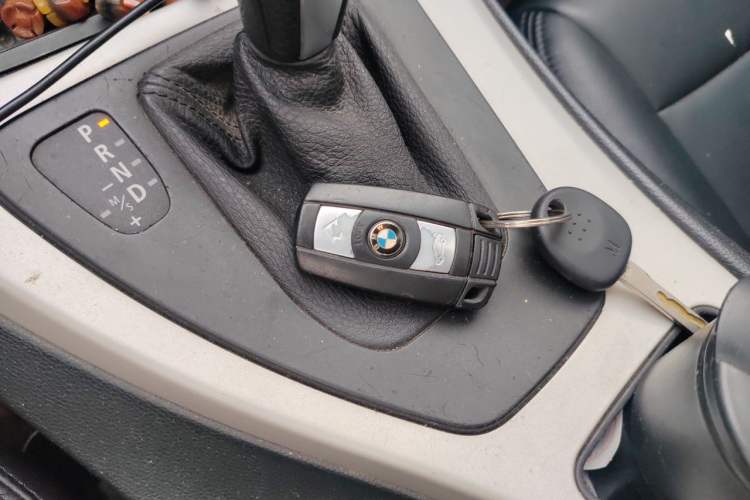 Used BMW 3 Series 2009 318i Active Edition Vehicle Key