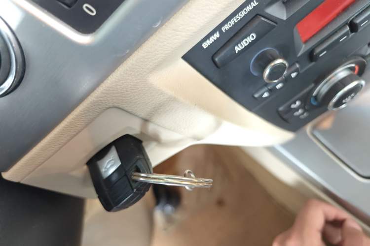 Used BMW 3 Series 2009 325i Convertible Coupe Vehicle Key