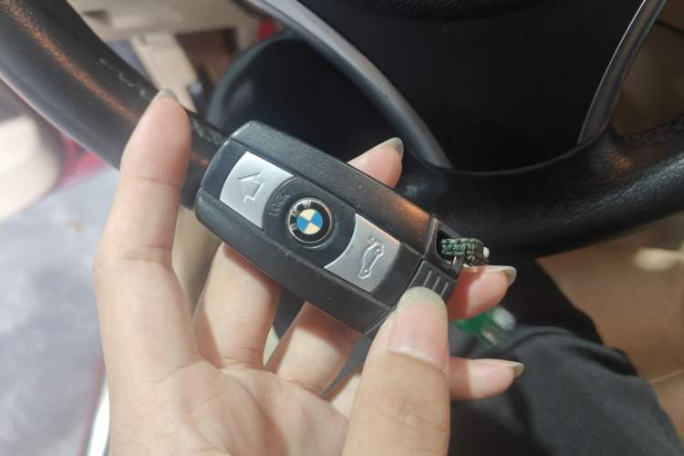 Used BMW 3 Series 2009 335i Vehicle Key