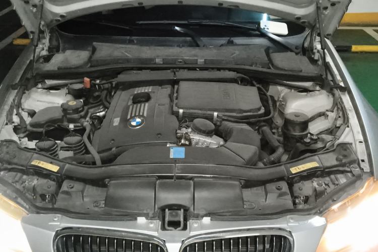 Used BMW 3 Series 2009 335i Engine Bay