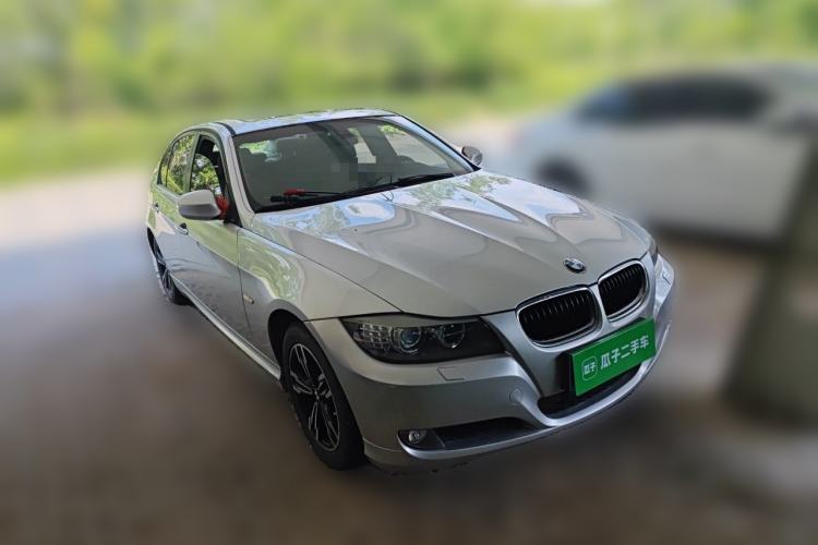 Used BMW 3 Series 2009 320i Sport Edition Front Right 45 Deg