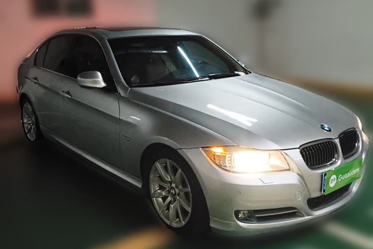 Used BMW 3 Series 2009 335i Front Right 45 Deg