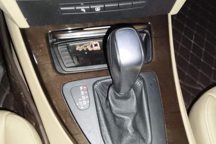 Used BMW 3 Series 2009 335i Gear Lever