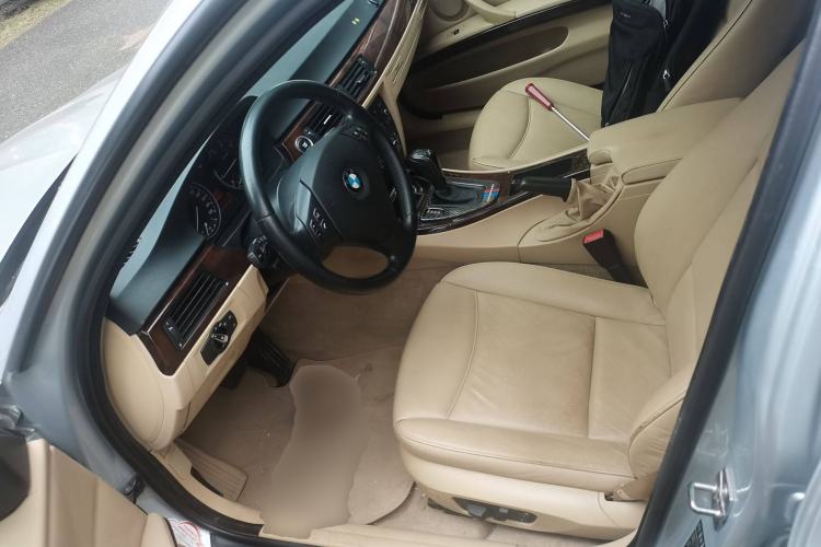 Used BMW 3 Series 2009 320i Sport Edition Left Front Seat