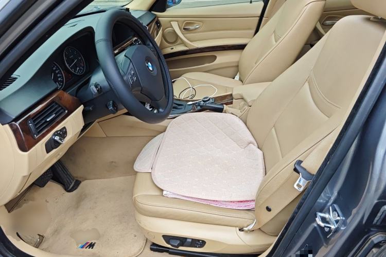 Used BMW 3 Series 2009 320i Luxury Edition Left Front Seat
